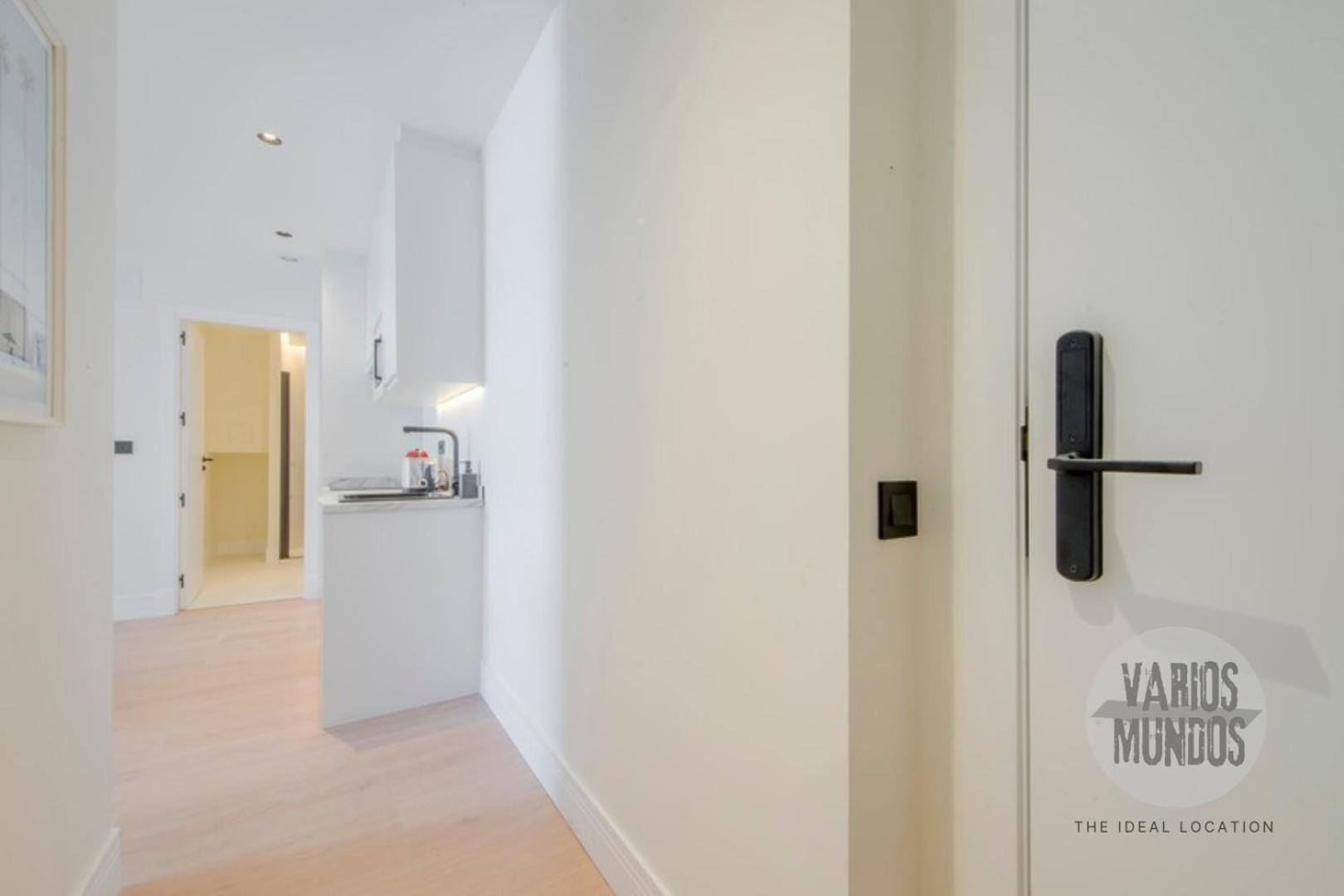 Malasana Chic Para 4, Ven A San Bernardo 20 E3 马德里 外观 照片